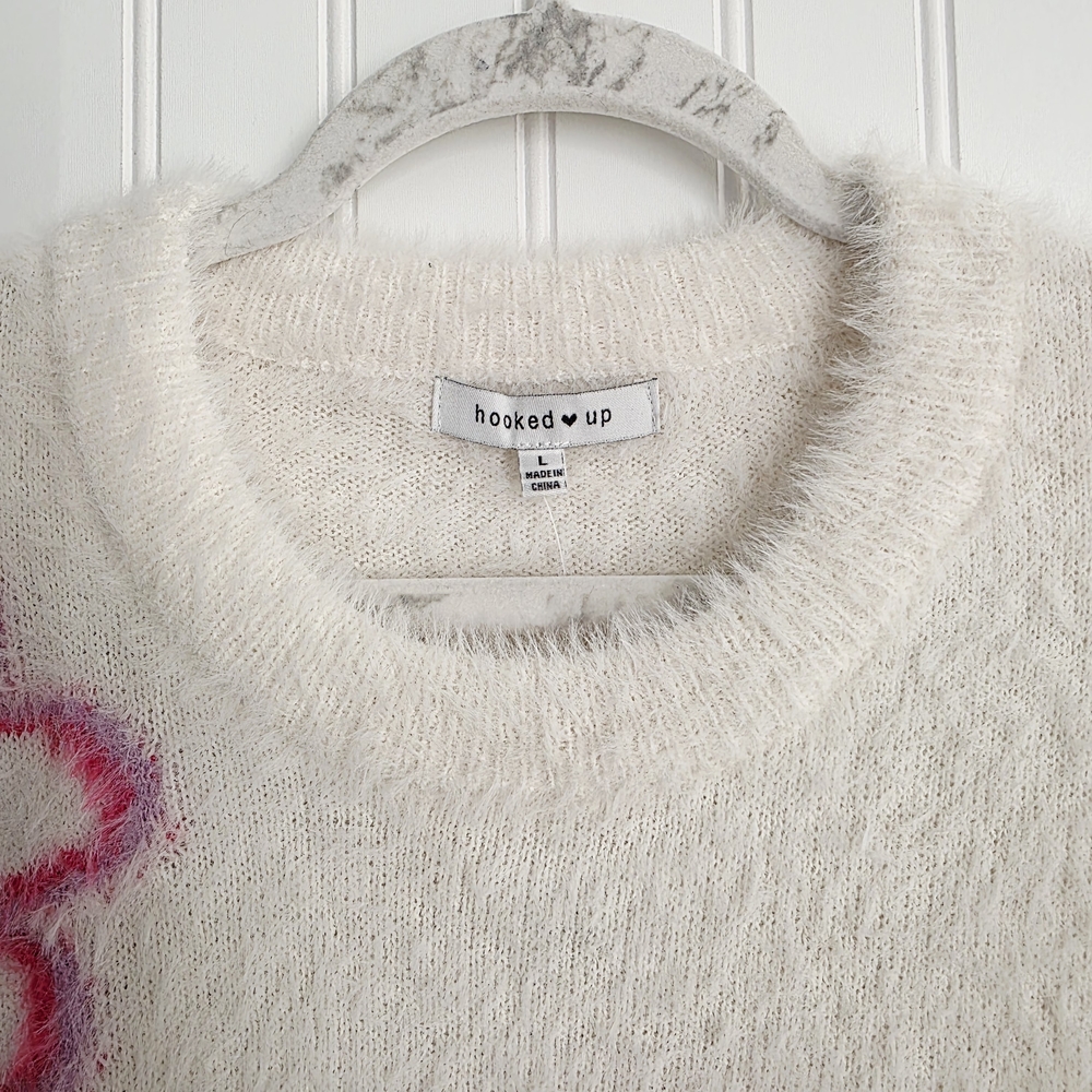 Hooked Up by IOT Print Eyelash Crewneck Sweater L - Picture 6 of 11